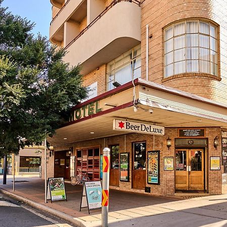 Beer Deluxe Albury Hotell Exteriör bild